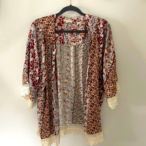 Promesa size large never been worn 3/4 sleeves!!! Super cute! - Picture 1 of 7